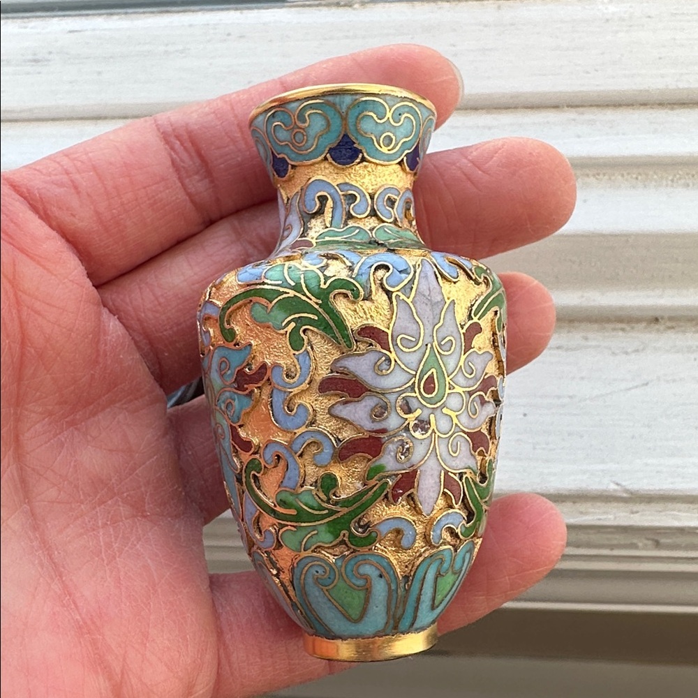 Vintage Gold Cloisonné Mini Vase - Picture 3 of 7